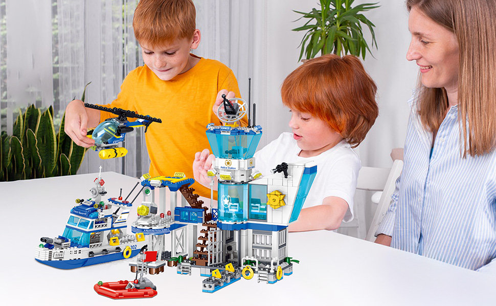 Amazon.com: MindBox Police Station Building Blocks Set, 800pcs